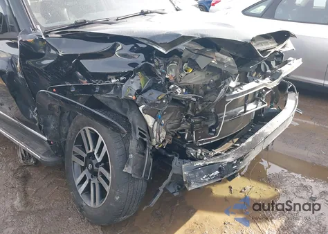 2014 Toyota 4Runner Limited z USA, uszkodzony, nr VIN JTEBU5JR8E5188294